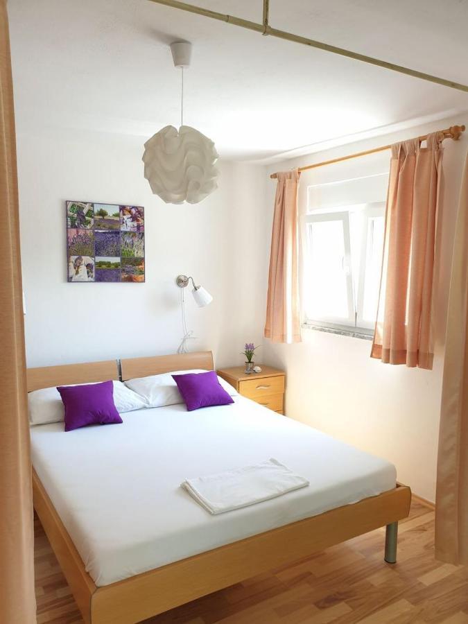 Apartments Andelic Sveti Filip i Jakov Buitenkant foto