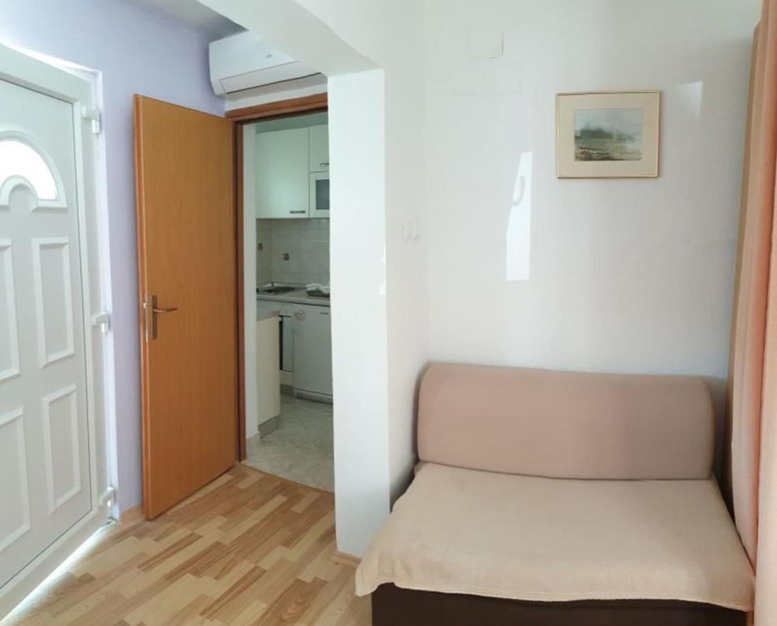 Apartments Andelic Sveti Filip i Jakov Buitenkant foto