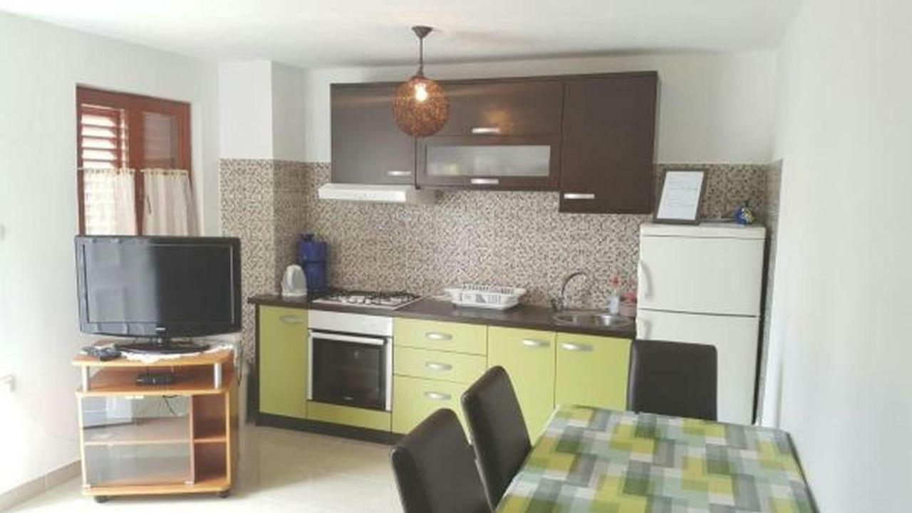 Apartments Andelic Sveti Filip i Jakov Buitenkant foto